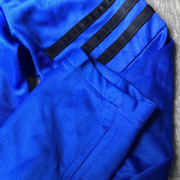 Athletic top - Picture 3 of 5